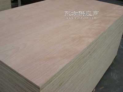 楊木芯膠合板楊桉芯家具板廠家環(huán)保認(rèn)證產(chǎn)品圖片 - 